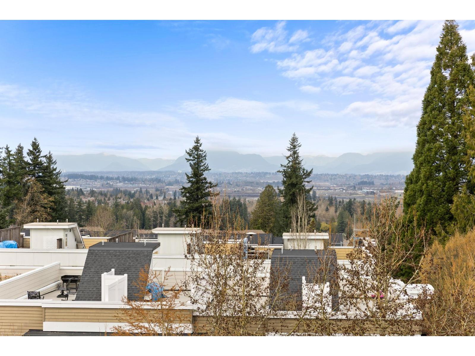 312 15850 26 AVENUE, Surrey, British Columbia