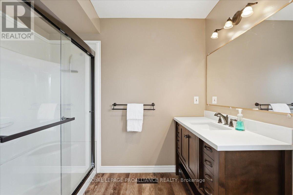 2425 Wallbridge Loyalist Road, Quinte West, Ontario  K0K 2B0 - Photo 22 - X13103936