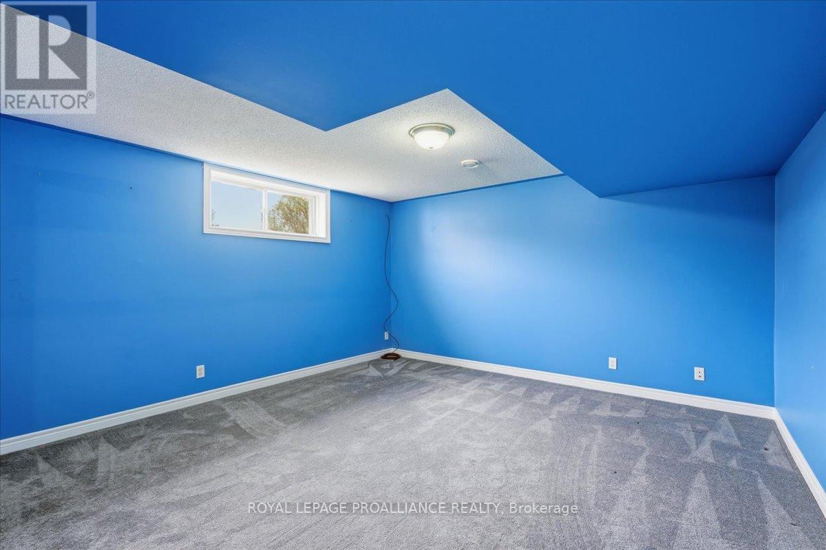 2425 Wallbridge Loyalist Road, Quinte West, Ontario  K0K 2B0 - Photo 30 - X13103936