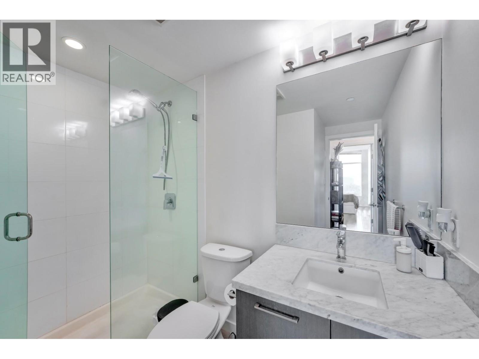 2105 3080 Lincoln Avenue, Coquitlam, British Columbia  V3B 0L9 - Photo 36 - R3120101