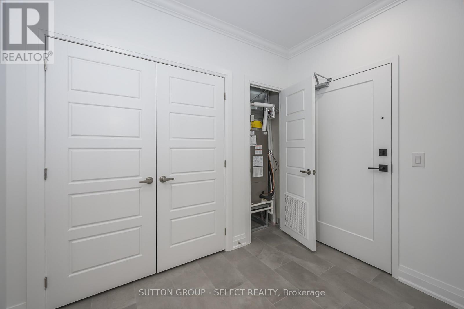 307 - 1975 Fountain Grass Drive, London South, Ontario  N6K 0M3 - Photo 3 - X13103734