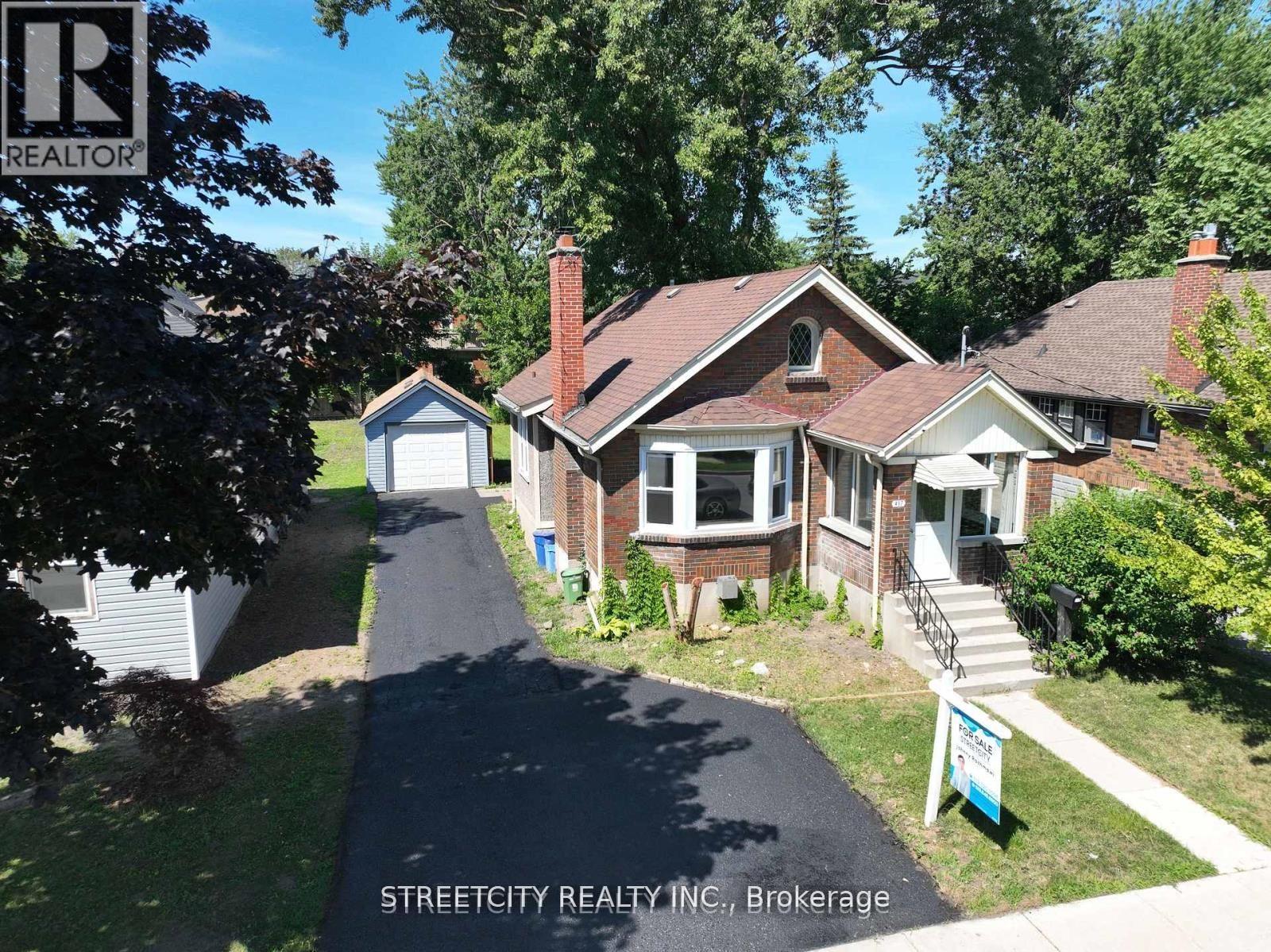 437 CHARLOTTE STREET, London East, Ontario