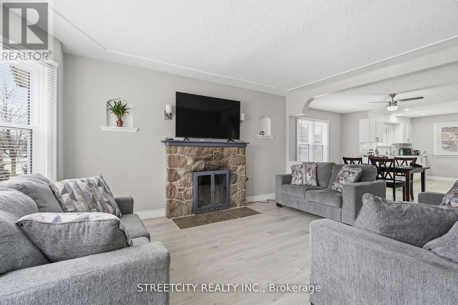 437 Charlotte Street, London East, Ontario  N5W 4A5 - Photo 8 - X13103804