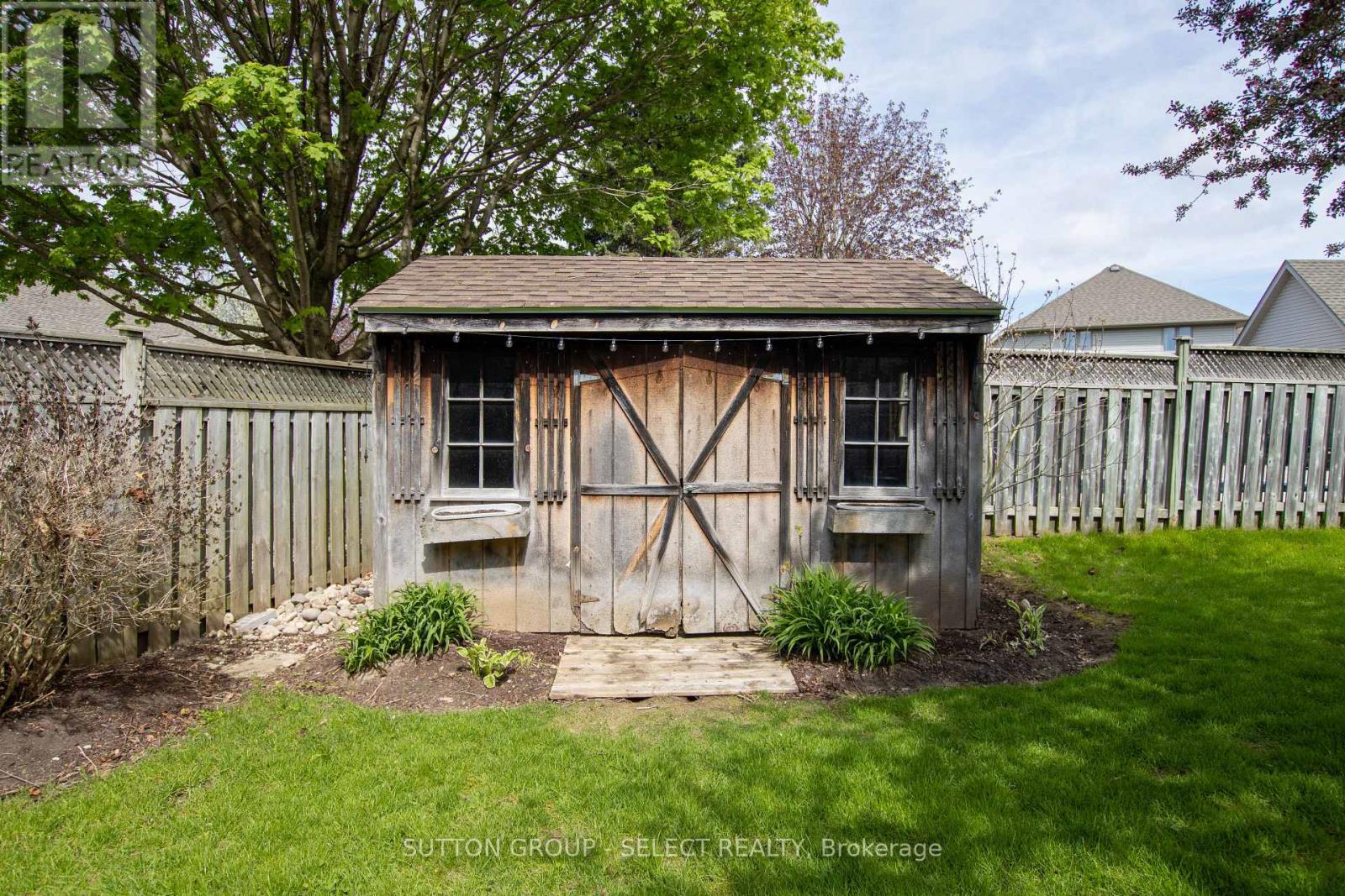 4125 Masterson Circle, London South, Ontario  N6P 1T3 - Photo 33 - X13103898