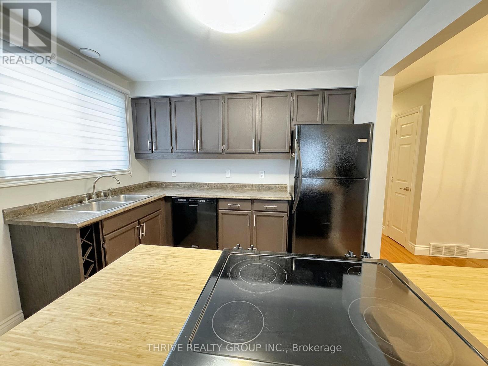 1319 Springbank Avenue, London South, Ontario  N6K 1Z9 - Photo 7 - X13103924