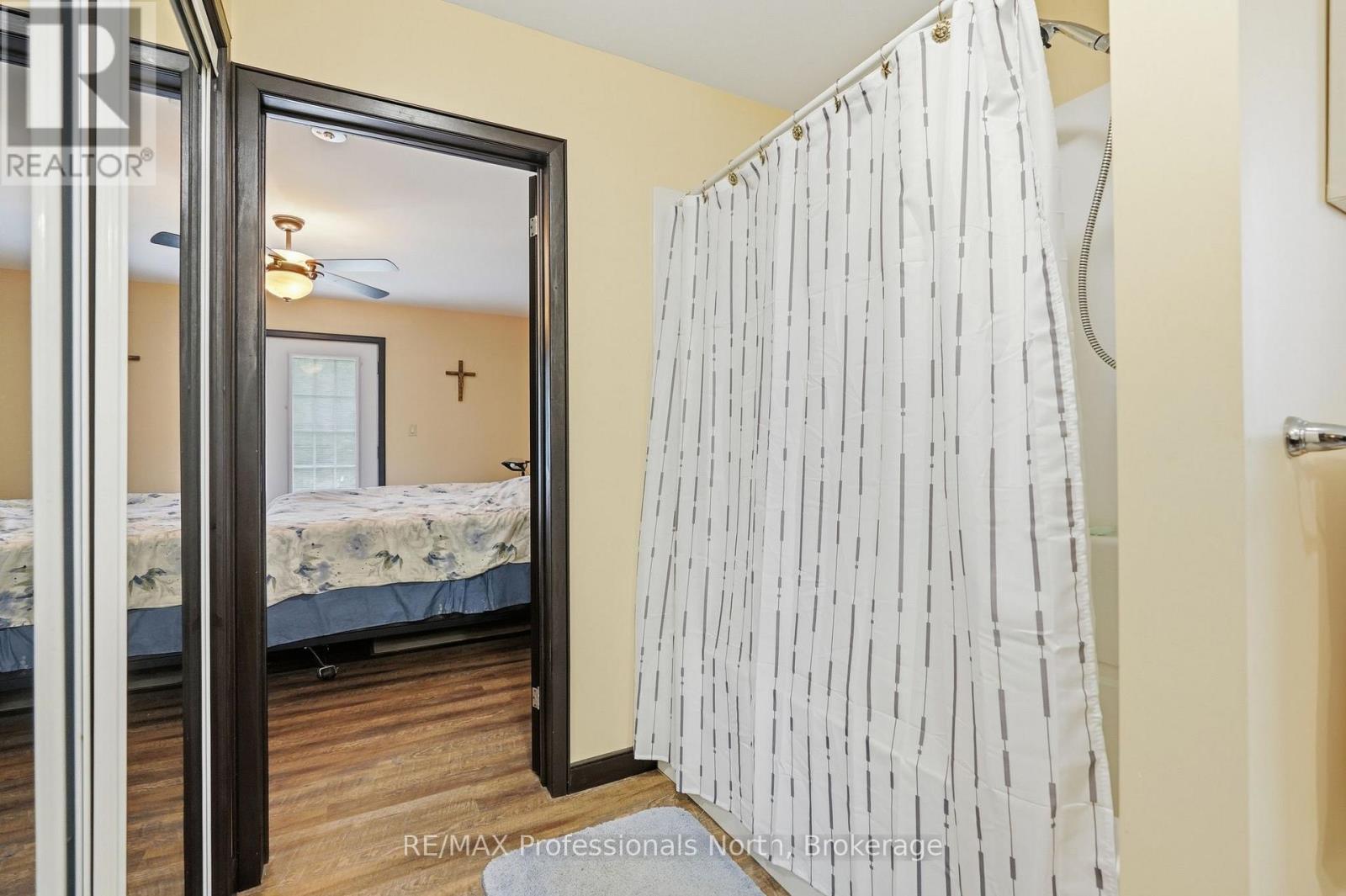 2253 Lone Pine Drive, Huntsville, Ontario  P0B 1L0 - Photo 15 - X13103630