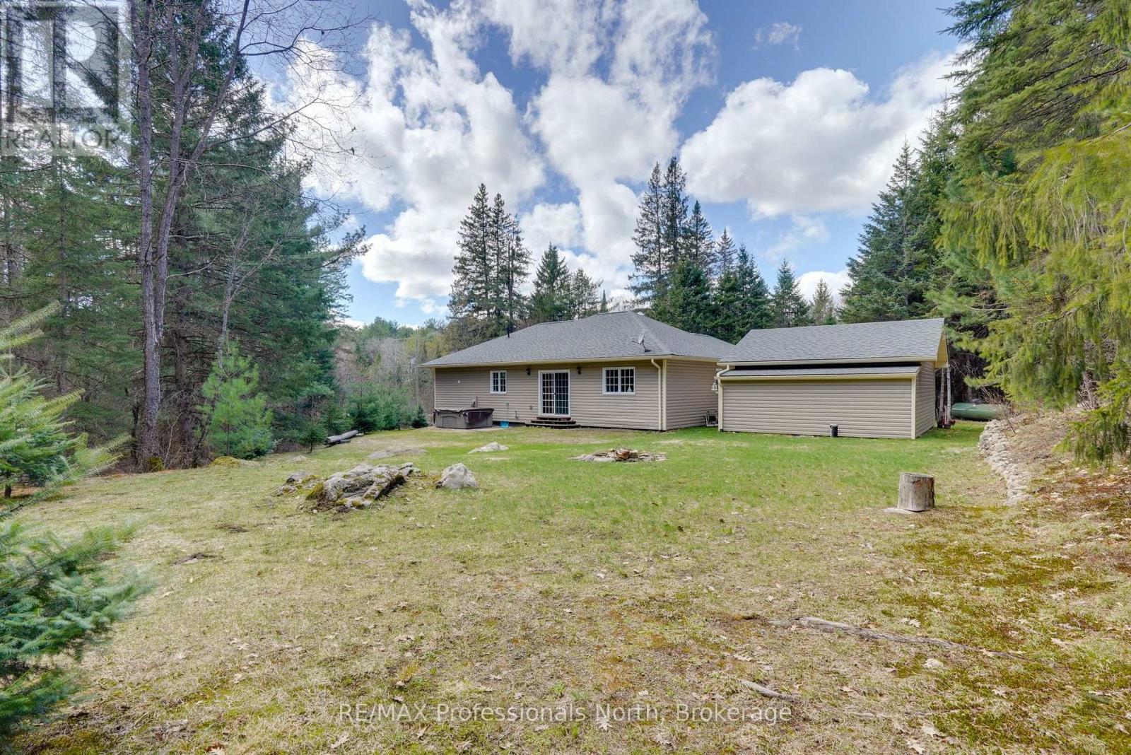 2253 Lone Pine Drive, Huntsville, Ontario  P0B 1L0 - Photo 24 - X13103630
