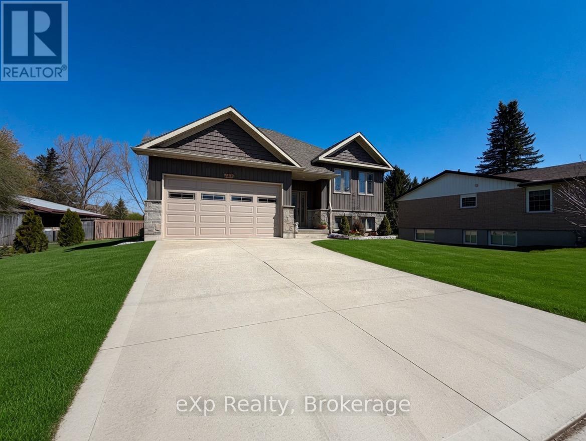 133 William Street, West Grey, Ontario  N0G 2M0 - Photo 2 - X13103738