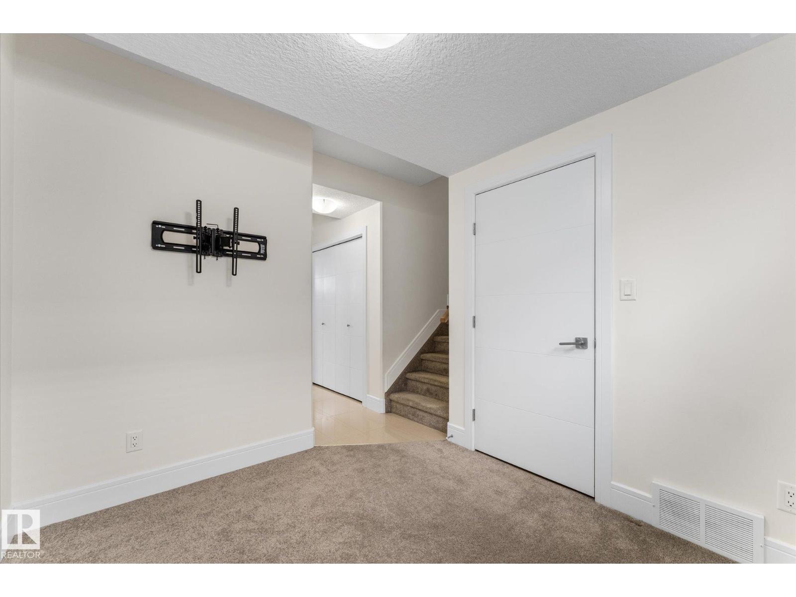 14914 108 Av Nw, Edmonton, Alberta  T5P 1L8 - Photo 23 - E4486635