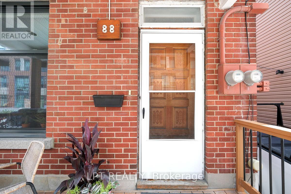 88 Norman Street, Ottawa, Ontario  K1S 3K6 - Photo 3 - X13103694
