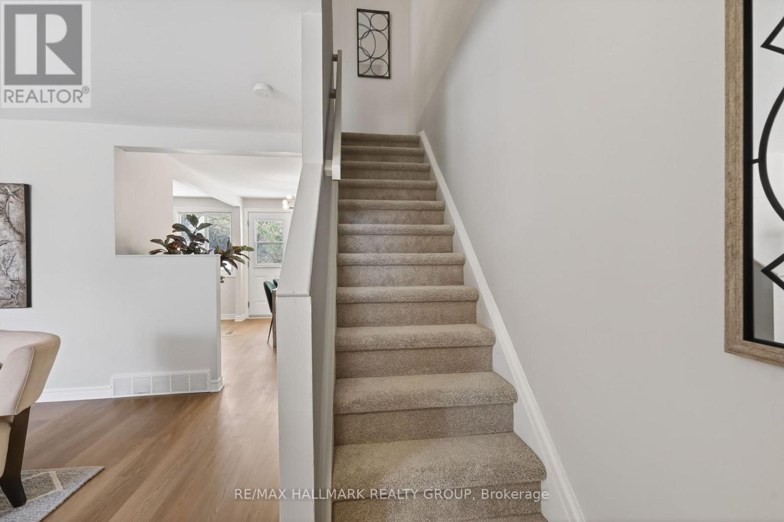 1458 Lassiter Terrace, Ottawa, Ontario  K1J 8N3 - Photo 10 - X13103742