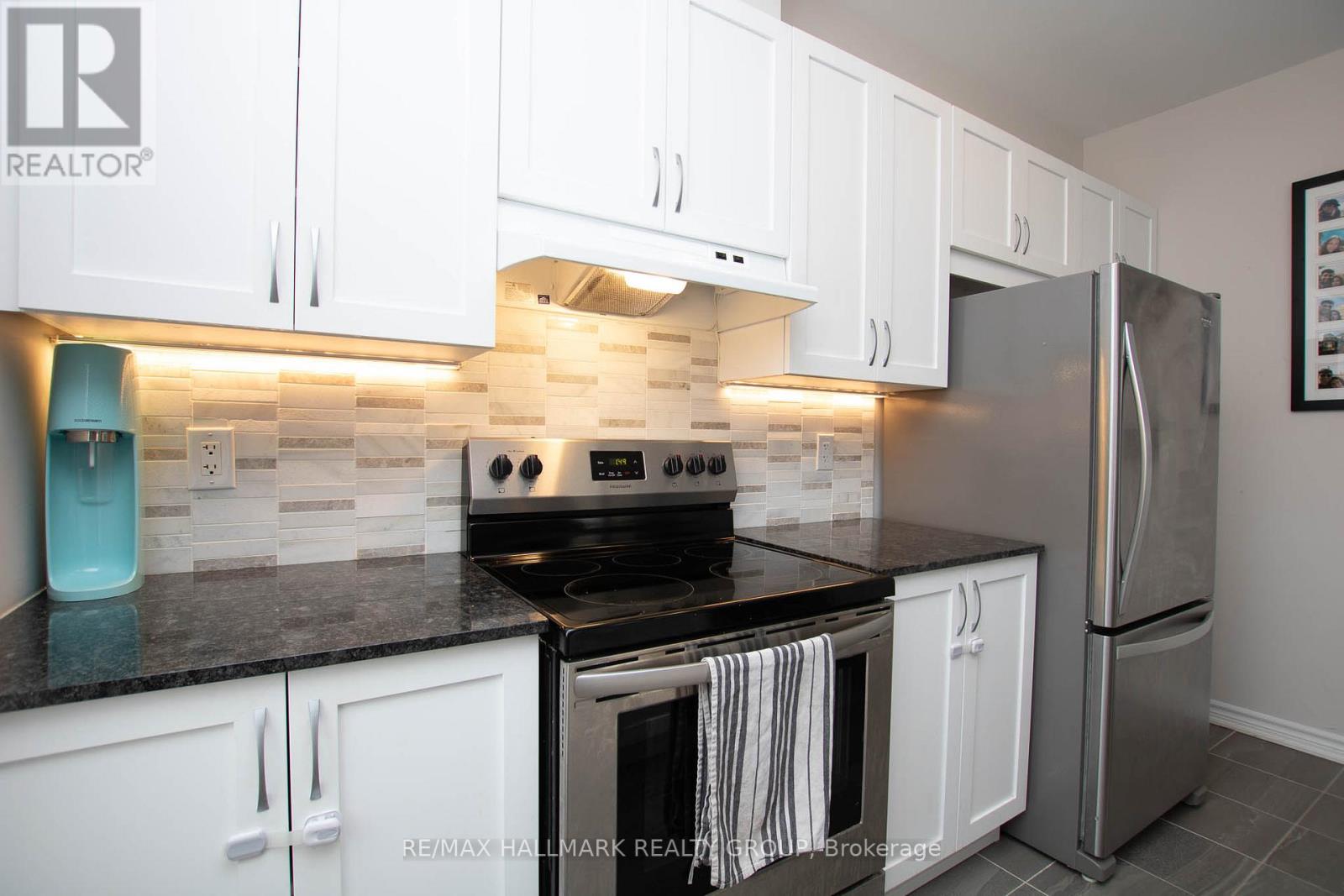 625 Crevier Walk, Ottawa, Ontario  K1W 0M5 - Photo 11 - X13103744