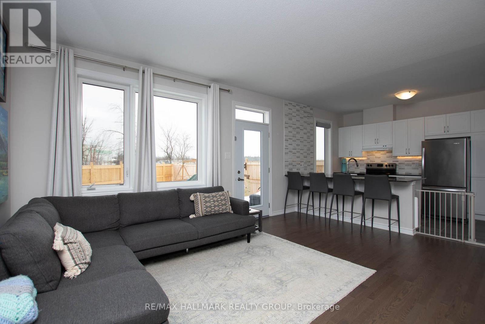 625 Crevier Walk, Ottawa, Ontario  K1W 0M5 - Photo 7 - X13103744