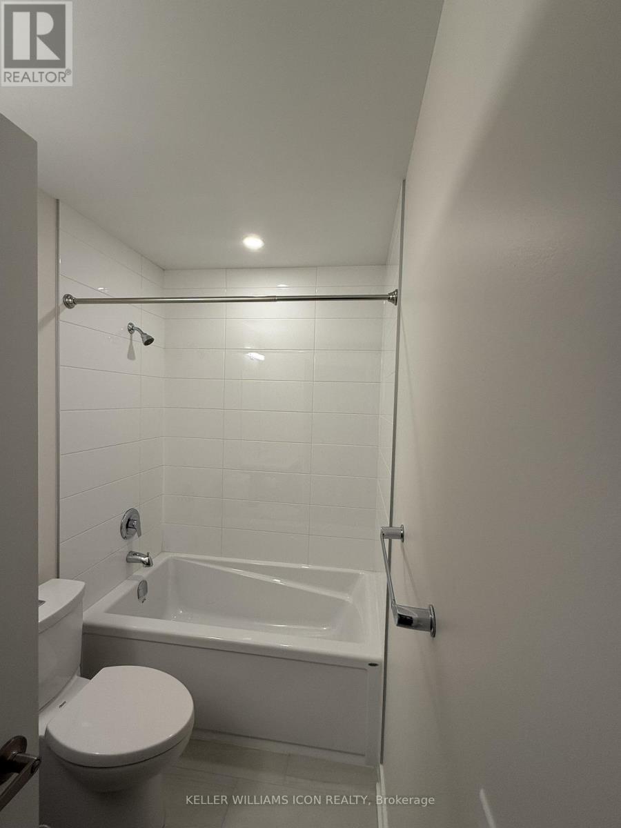 203 - 360 Deschatelets Avenue, Ottawa, Ontario  K1S 5Y1 - Photo 6 - X13103854