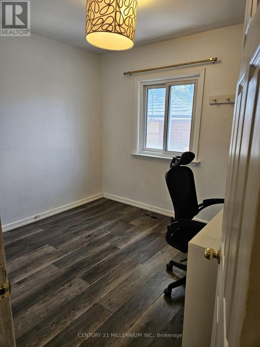 9 Tralee Avenue, Toronto, Ontario  M1G 3E3 - Photo 15 - E13069330