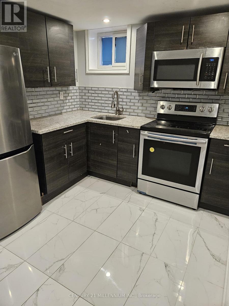 9 Tralee Avenue, Toronto, Ontario  M1G 3E3 - Photo 19 - E13069330