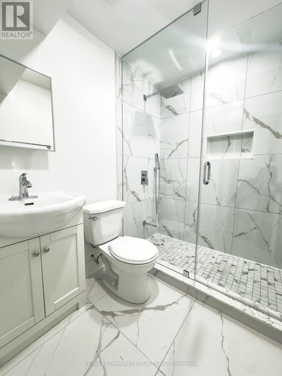 4 Campview Street, Whitby, Ontario  L1R 0K5 - Photo 20 - E13092022