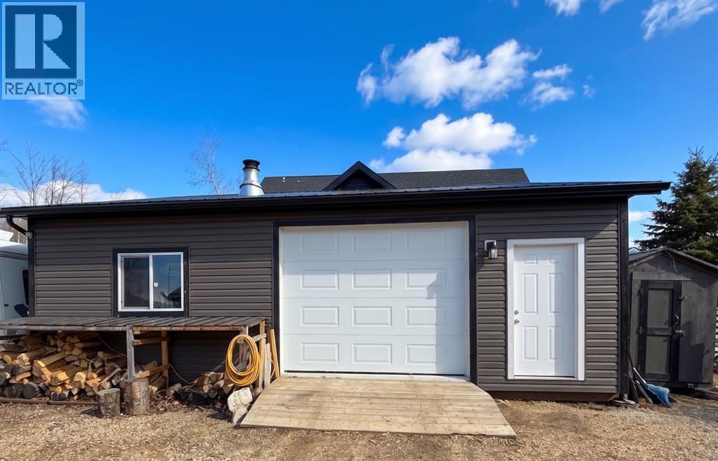 11, 160 Peace River Avenue, Joussard, Alberta  T0G 1J0 - Photo 3 - A2309034