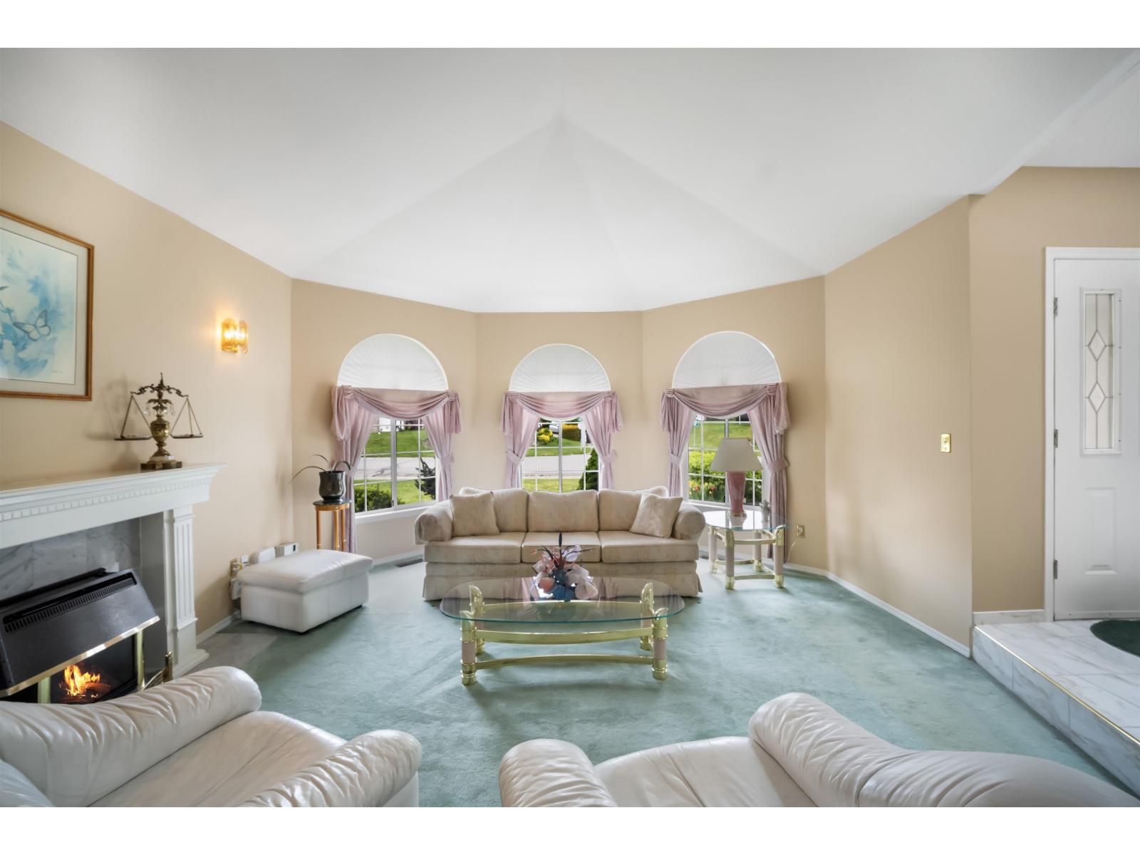 14076 86a Avenue, Surrey, British Columbia  V3W 0V9 - Photo 4 - R3116047