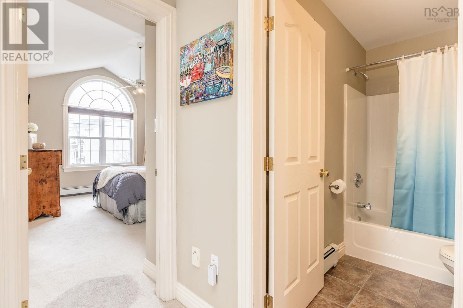 27 Fleetview Drive, Halifax, Nova Scotia  B3M 4W1 - Photo 31 - 202610269