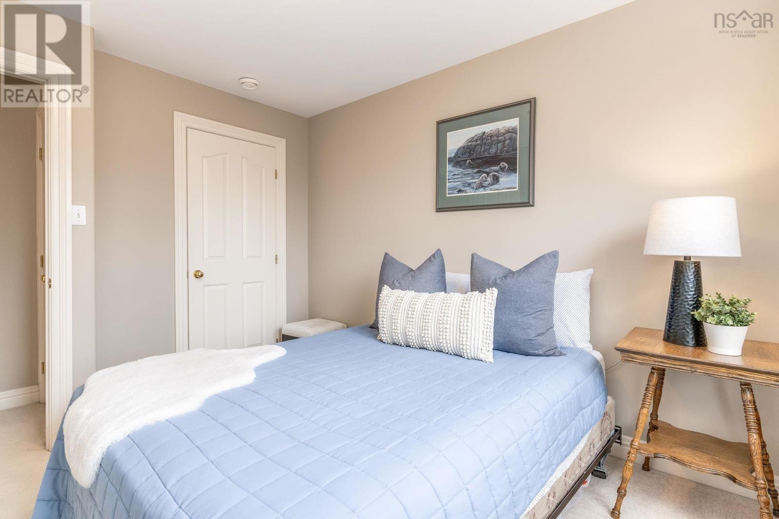 27 Fleetview Drive, Halifax, Nova Scotia  B3M 4W1 - Photo 36 - 202610269