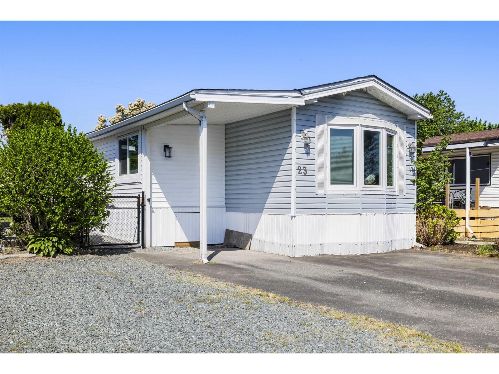 23 45640 Watson Road, Garrison Crossing, Chilliwack, British Columbia  V2R 3P9 - Photo 1 - R3120500