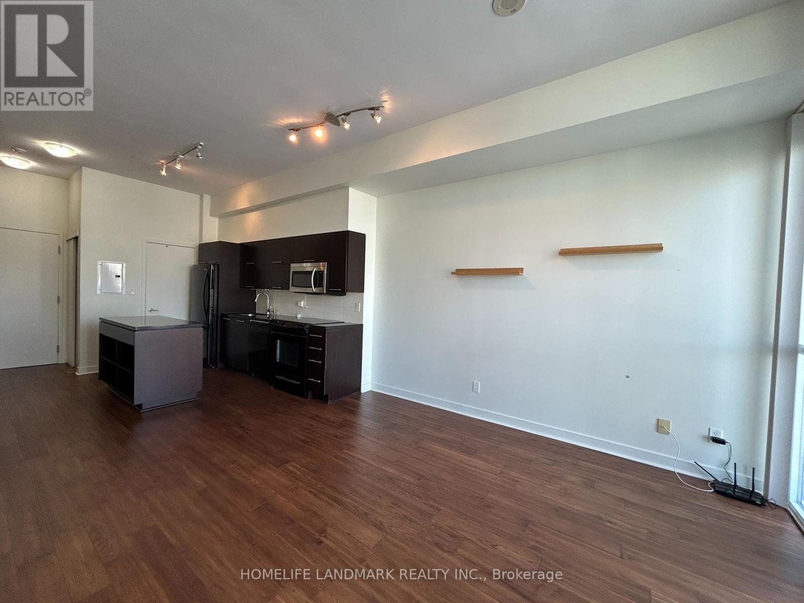 2206 - 126 Simcoe Street, Toronto, Ontario  M5H 4E6 - Photo 4 - C13103638