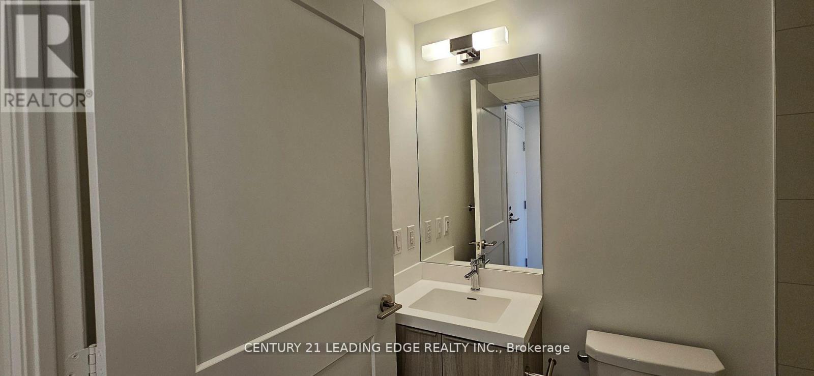 913 - 8 Widmer Street, Toronto, Ontario  M5V 0W6 - Photo 9 - C13103732