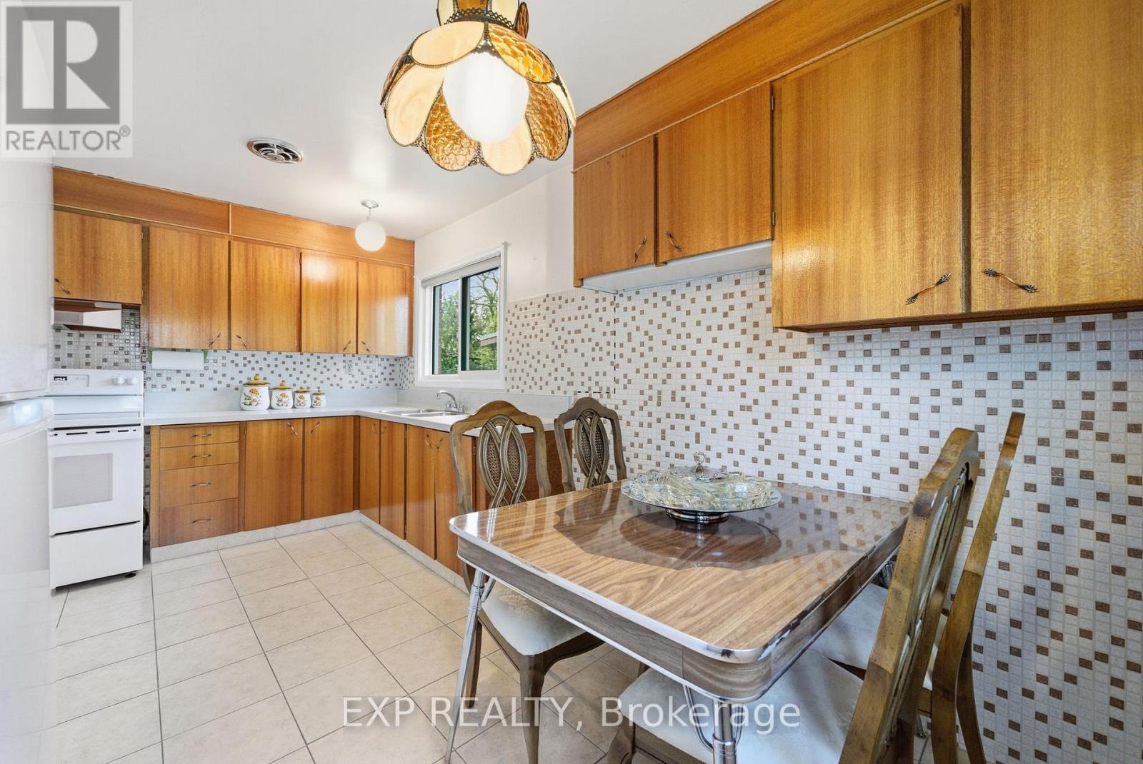 23 Pynford Crescent, Toronto, Ontario  M3A 1W7 - Photo 12 - C13103802