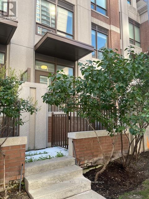 Th4 - 310 Tweedsmuir Avenue, Toronto, Ontario  M5P 2Y2 - Photo 5 - C13103846