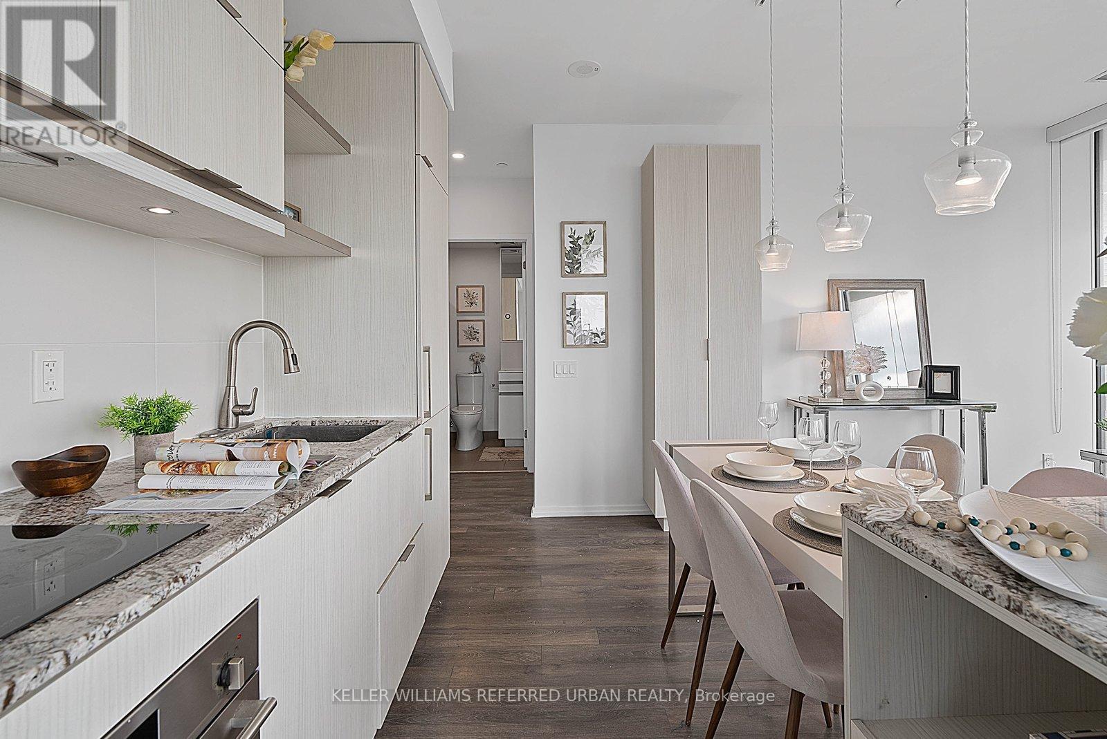 2905 - 197 Yonge Street, Toronto, Ontario M5B 0C1 - Photo 9 - C13103860