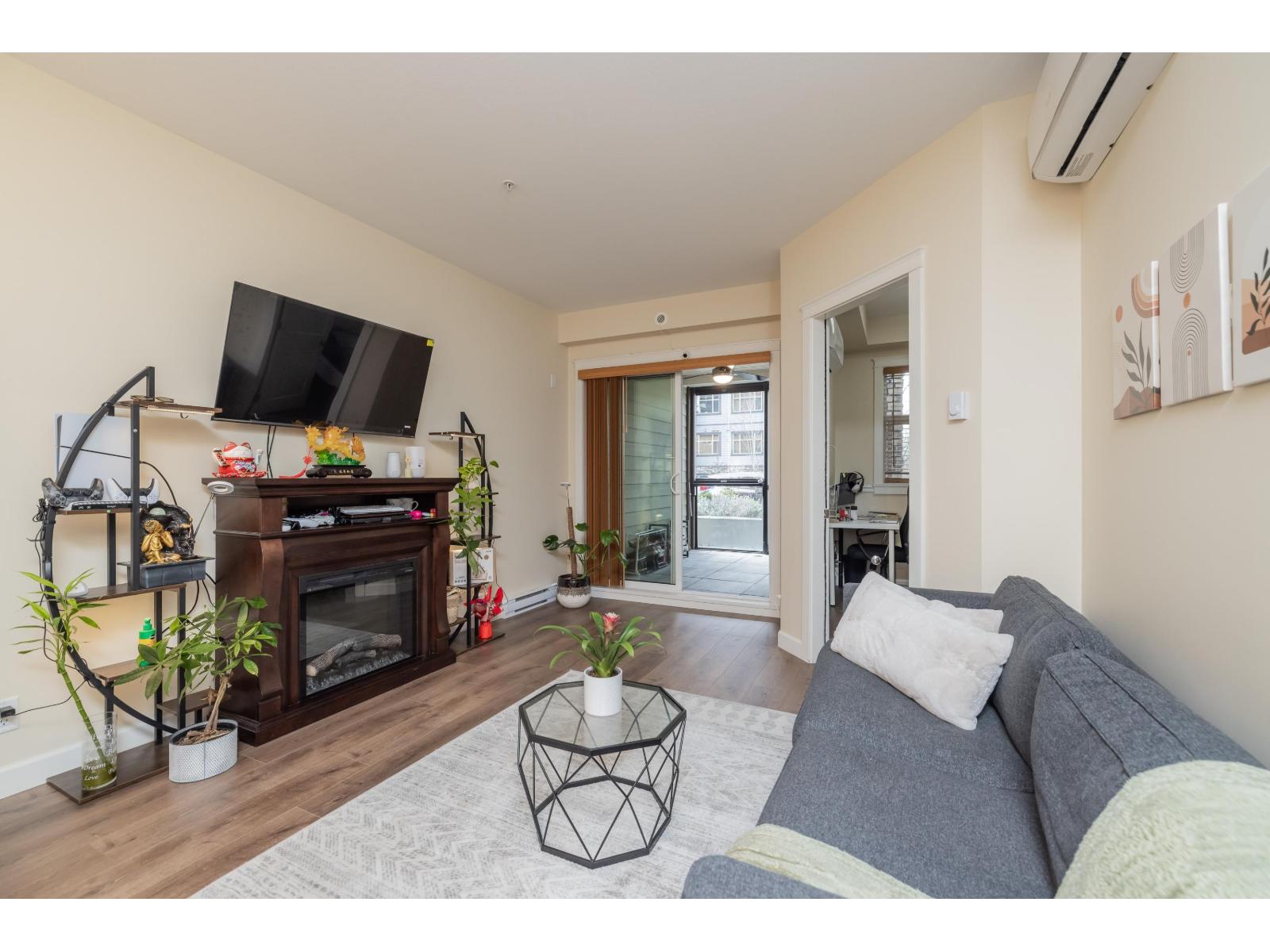 111 8538 203a Street, Langley, British Columbia  V2Y 3P9 - Photo 11 - R3115091