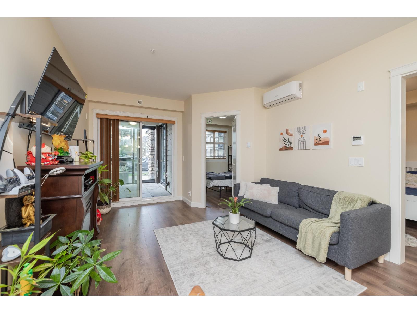 111 8538 203a Street, Langley, British Columbia  V2Y 3P9 - Photo 10 - R3115091