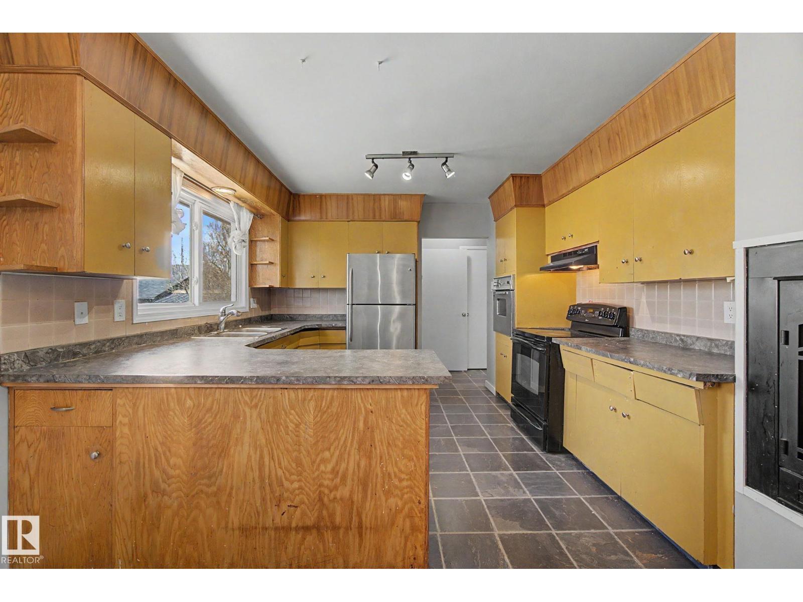 6048 105b St Nw, Edmonton, Alberta  T6H 2S5 - Photo 12 - E4486638