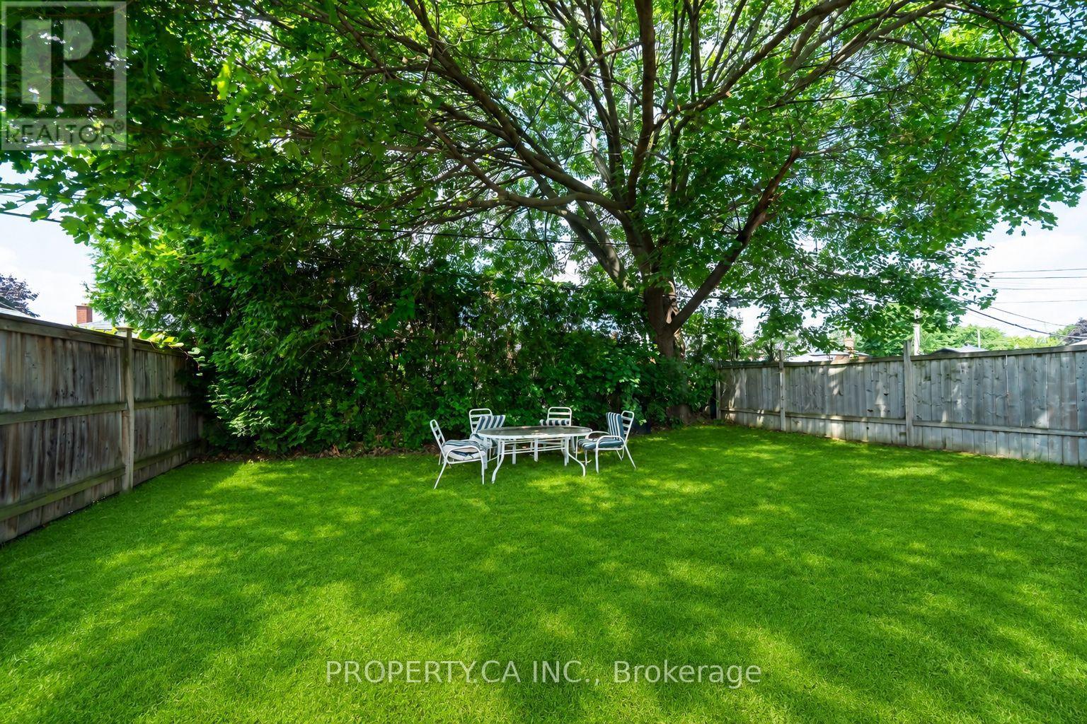 1592 Pharmacy Avenue, Toronto, Ontario  M1R 2K7 - Photo 14 - E13103756