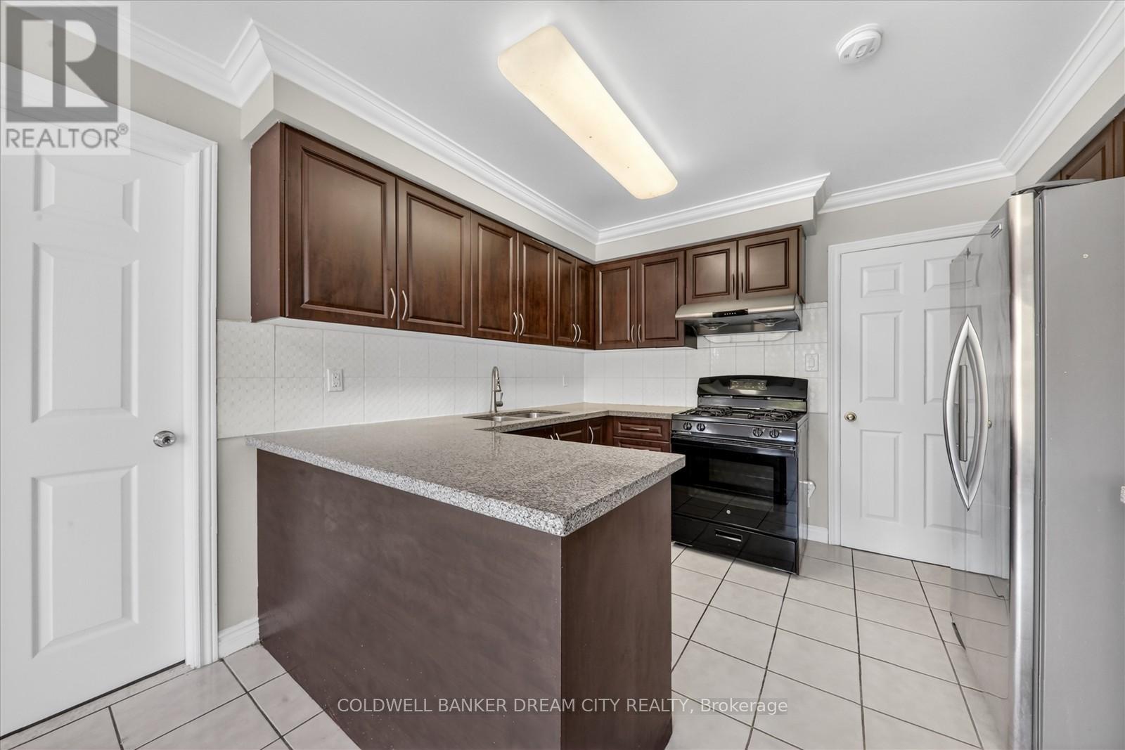 3 Windrush Trail, Toronto, Ontario  M1C 3Y5 - Photo 10 - E13103776