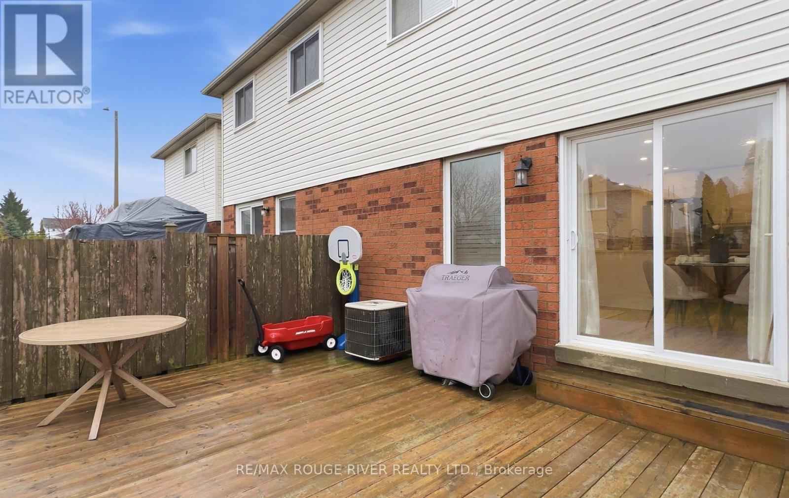 5 Somerscales Drive, Clarington, Ontario  L1C 5B6 - Photo 33 - E13103868
