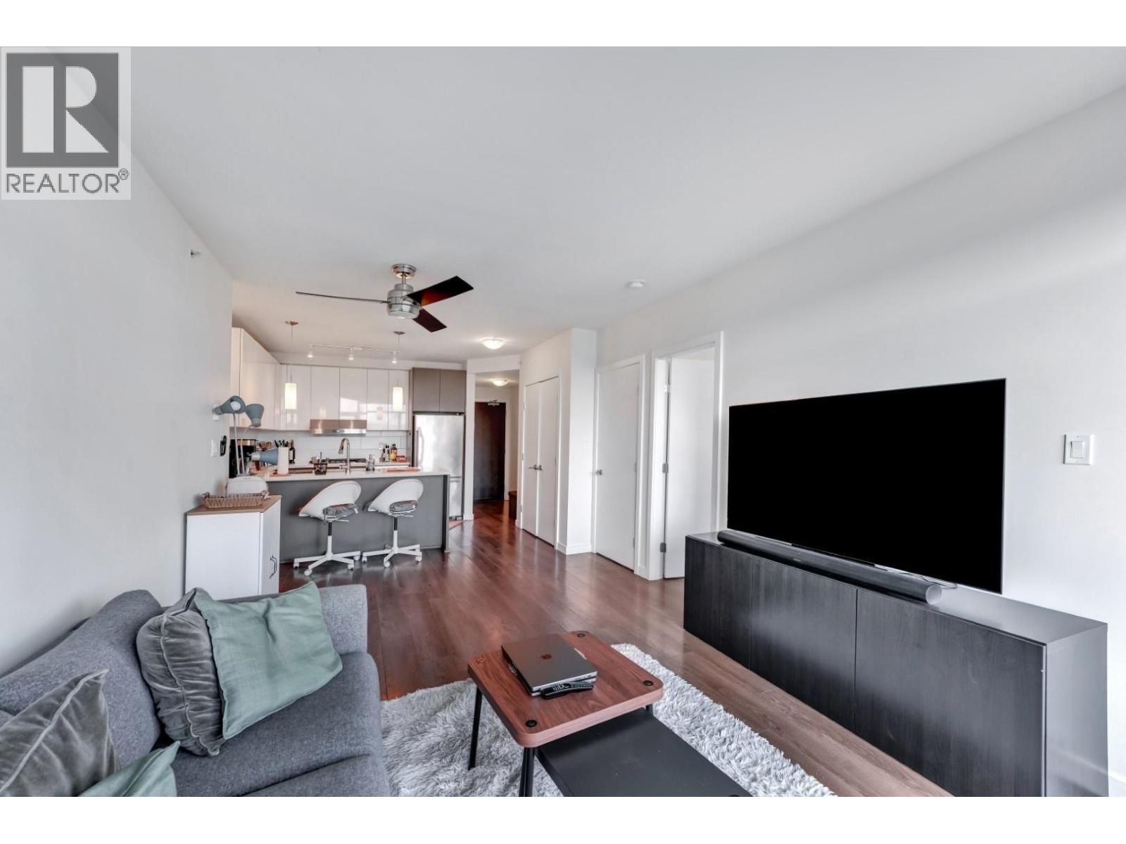 2105 3080 Lincoln Avenue, Coquitlam, British Columbia  V3B 0L9 - Photo 17 - R3120101