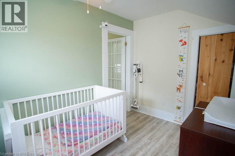 131 Superior Street, Brantford, Ontario  N3S 2L1 - Photo 15 - 40828312