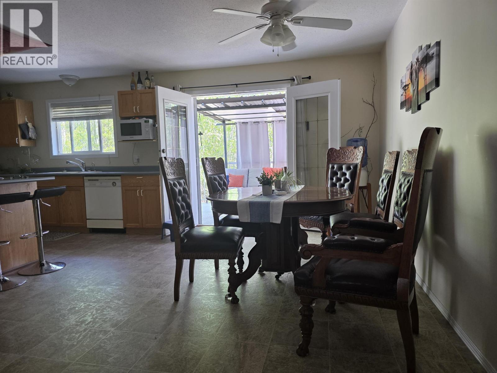 360 Dawson Street, Quesnel, British Columbia  V2J 6A9 - Photo 13 - R3121373