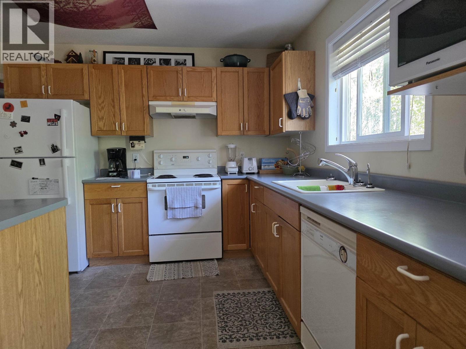 360 Dawson Street, Quesnel, British Columbia  V2J 6A9 - Photo 4 - R3121373