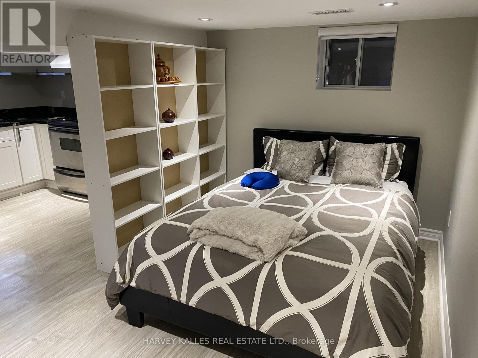 326 Glenholme Avenue, Toronto, Ontario  M6E 3E3 - Photo 36 - C13091850