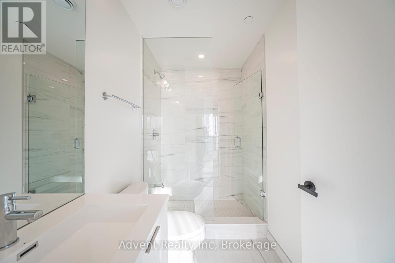 5512 - 8 Interchange Way, Vaughan, Ontario  L4K 0R2 - Photo 20 - N13103724