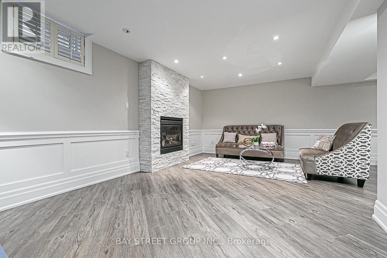 11 Gatcombe Circle, Richmond Hill, Ontario  L4C 9P4 - Photo 41 - N13103894