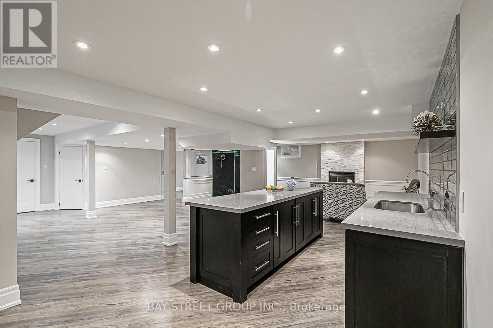 11 Gatcombe Circle, Richmond Hill, Ontario  L4C 9P4 - Photo 44 - N13103894