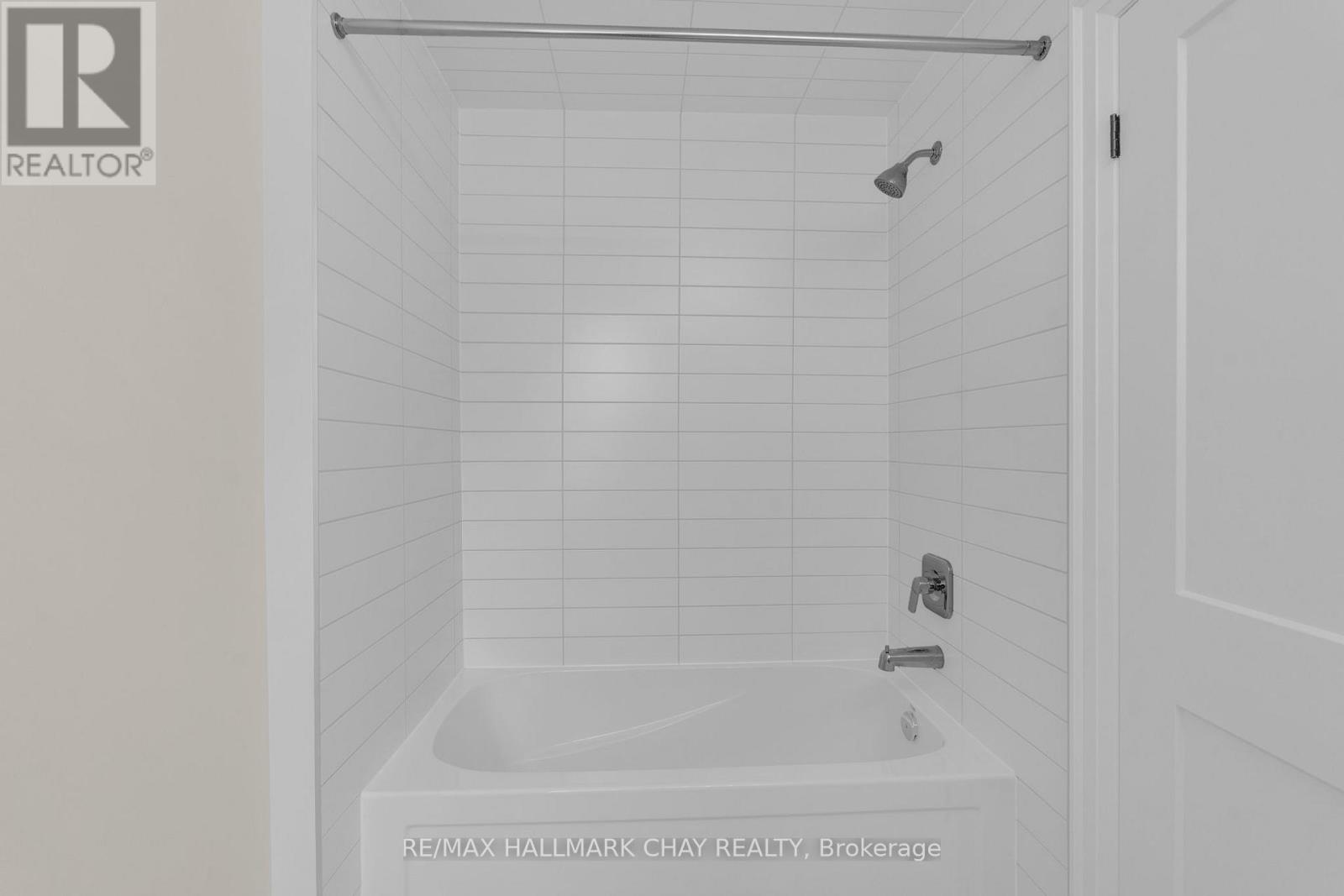 7 Radome Drive, Oro-Medonte, Ontario  L0L 2E0 - Photo 31 - S13103570