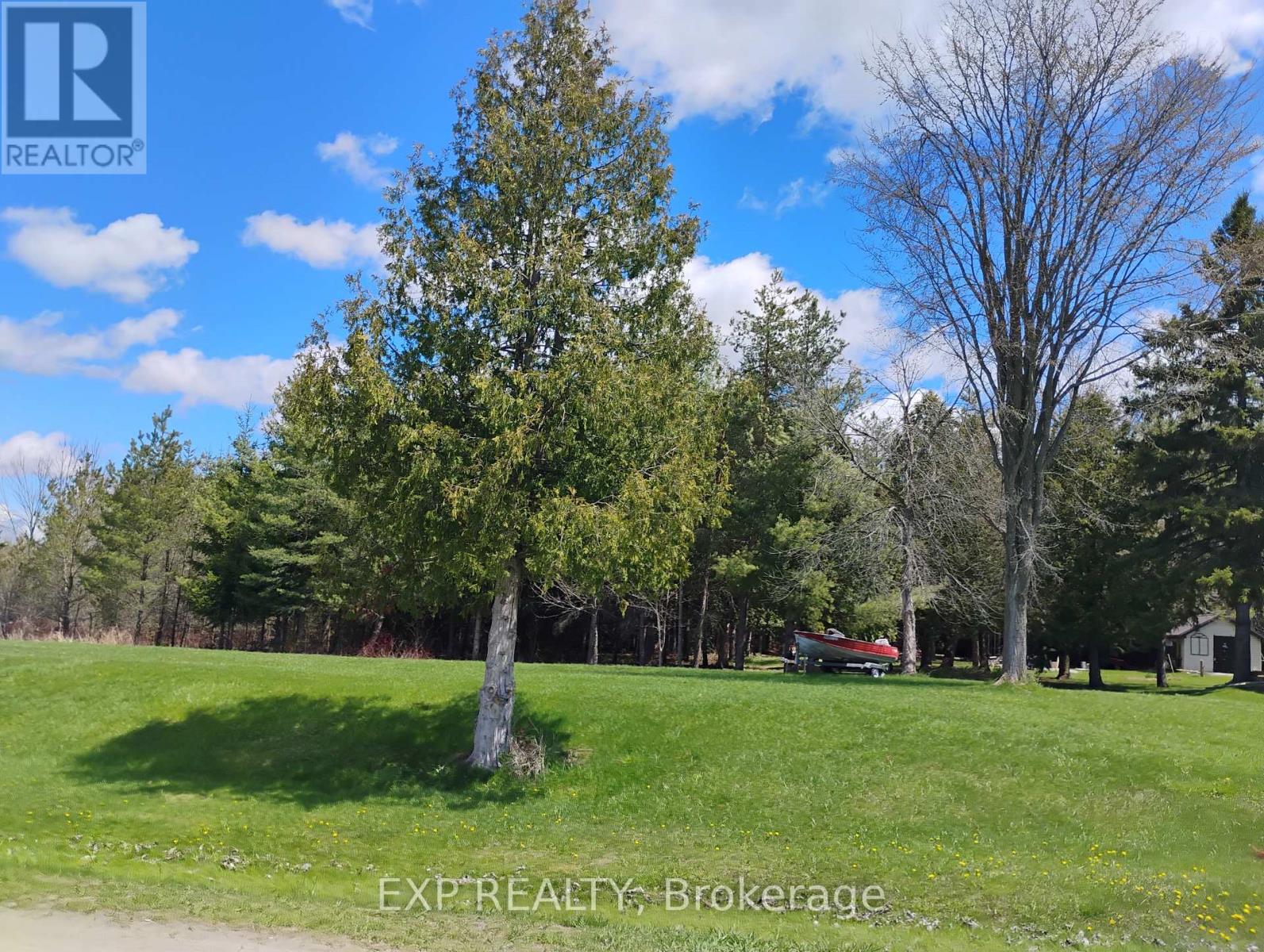 2825 Perry Avenue, Ramara (Brechin), Ontario  L0K 1B0 - Photo 5 - S13103576