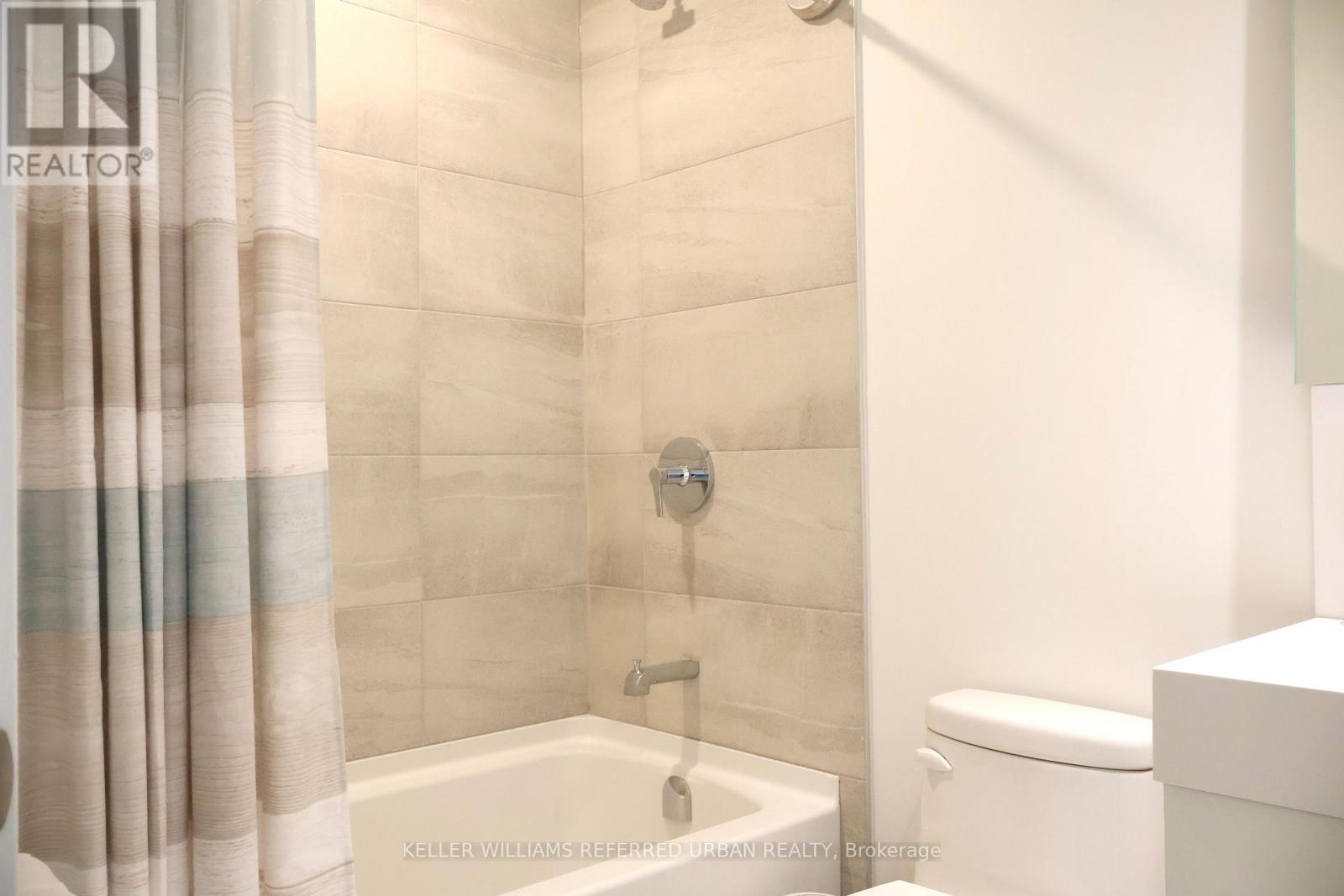 1608 - 39 Mary Street, Barrie (City Centre), Ontario  L4N 1S9 - Photo 4 - S13103832