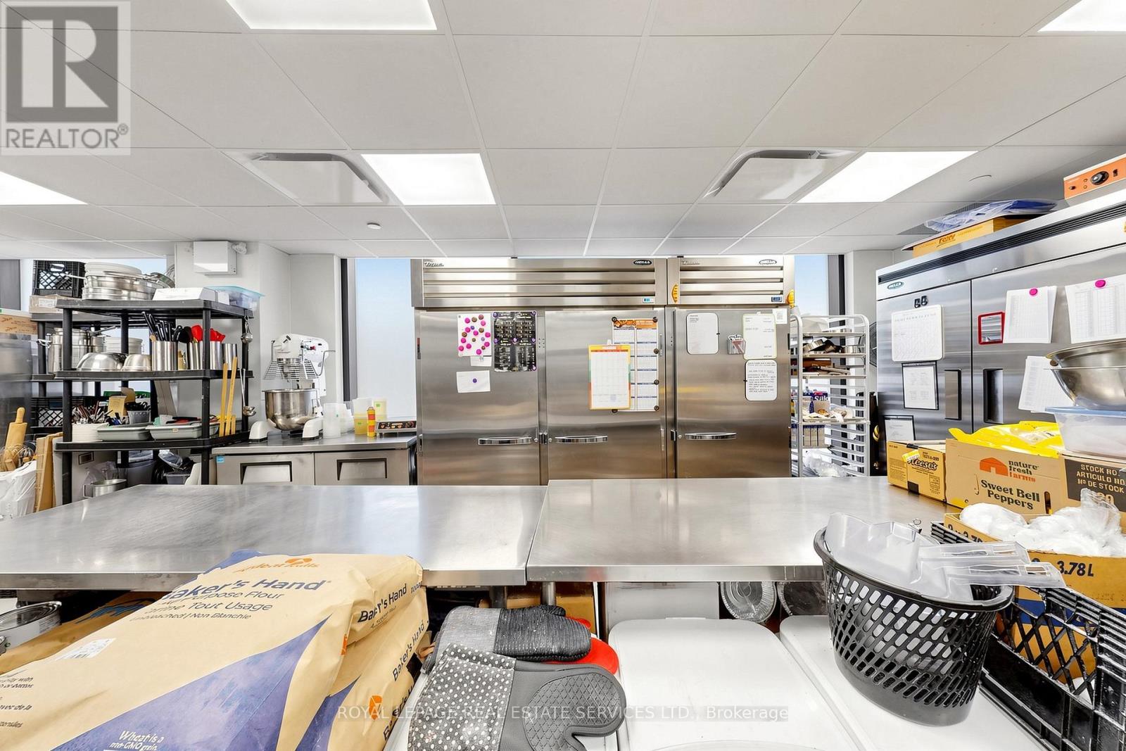 C3 - 185 Dunlop Street E, Barrie, Ontario  L4M 0L7 - Photo 17 - S13103874