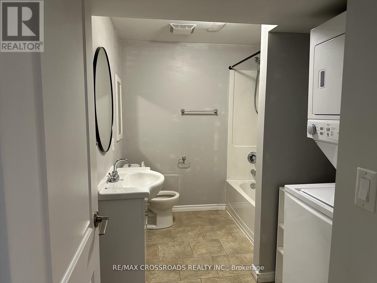 Bsmt - 89 Ottaway Avenue, Barrie, Ontario  L4M 2X1 - Photo 4 - S13103916